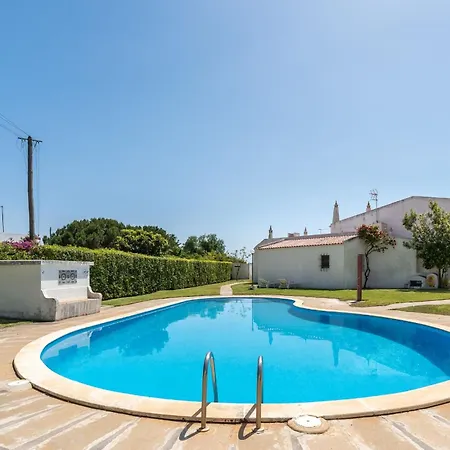 2bdr Retreat W Pool In By Lovelystay Appartement