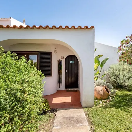 דירה 2bdr Retreat W Pool In By Lovelystay