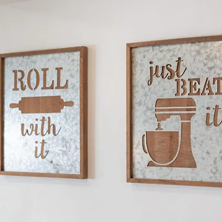 2bdr Retreat W Pool In By Lovelystay *