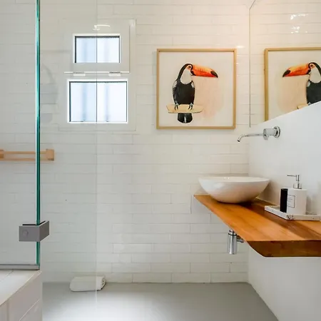 2bdr Retreat W Pool In By Lovelystay * פורצ'ס