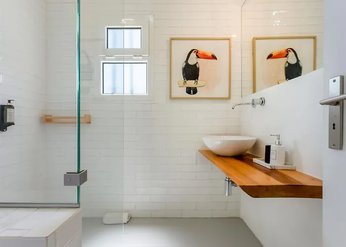 2bdr Retreat W Pool In By Lovelystay * ポルシェス