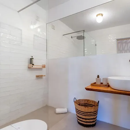 Apartment 2bdr Retreat W Pool In By Lovelystay Porches (Algarve)